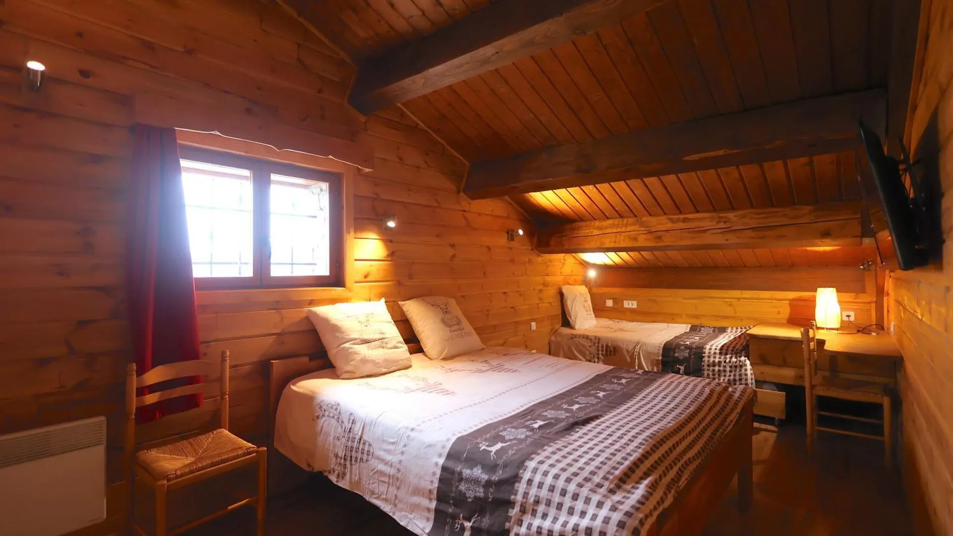 ليز أنغلز Chez Maguy Chambres D'Hotes فندق مبيت وإفطار Les Angles (Gard)